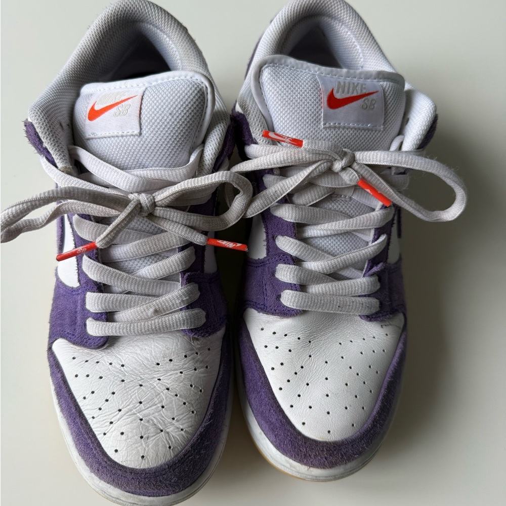 Nike Dunk SB low court purple & white